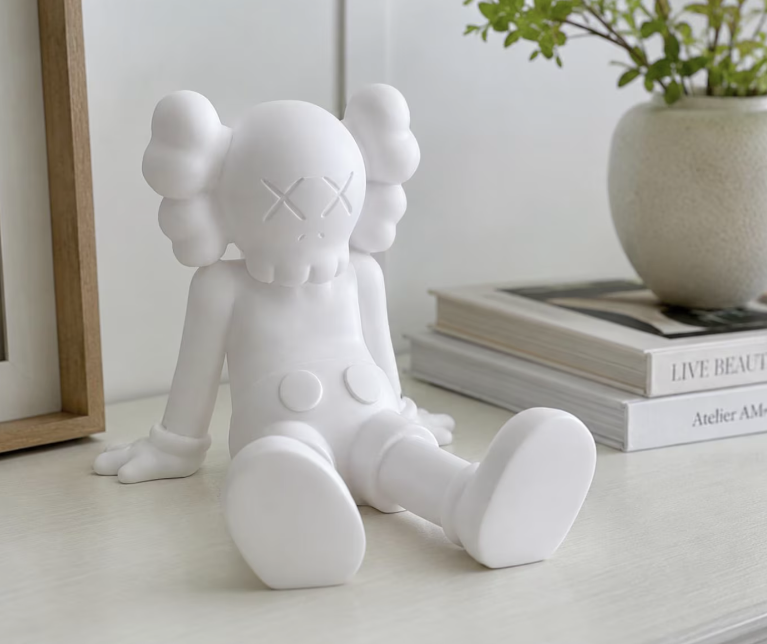Escultura Art Toy Sentada 20 cm | Urban Edition — vista 2