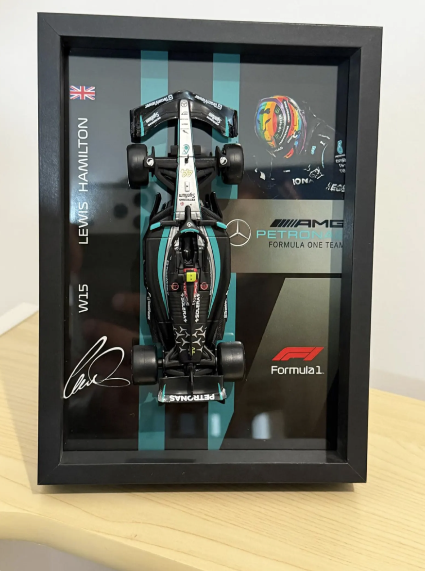 Cuadro 3D F1 W15 | Lewis Hamilton — vista 4
