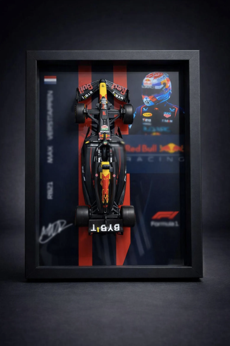Cuadro 3D F1 RB21 | Max Verstappen — vista 2
