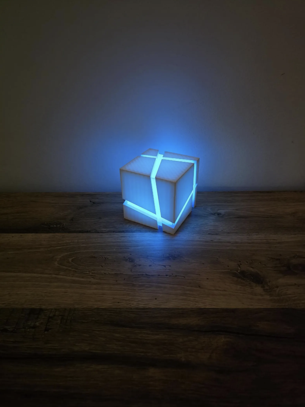 Lámpara de Cubo Agrietado Impresa en 3D — vista 3