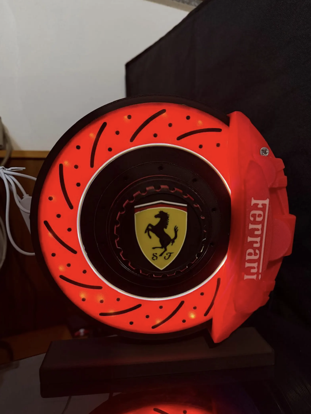 Lámpara LED de Disco de Freno Ferrari — vista 3