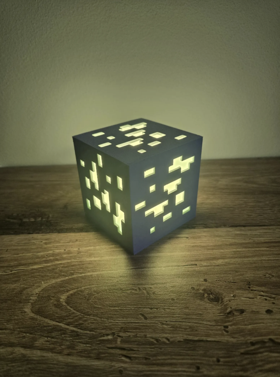 Lámpara de Bloque de Minecraft Impresa en 3D — vista 4