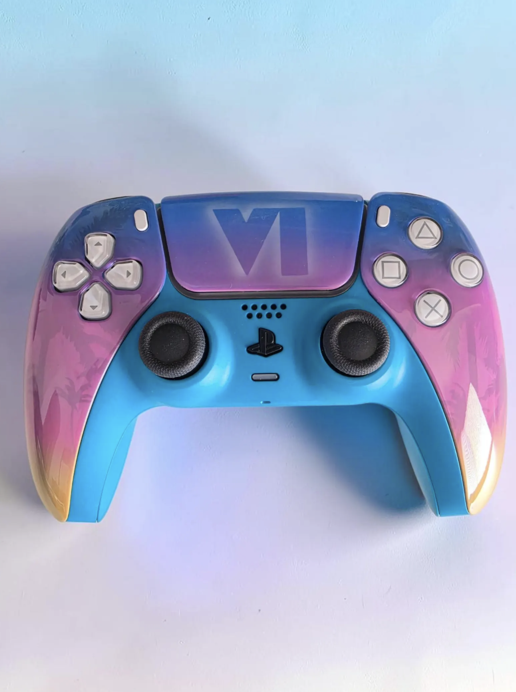 NOMBRE Mando PS5 DualSense Personalizado con Temática de GTA — vista 3