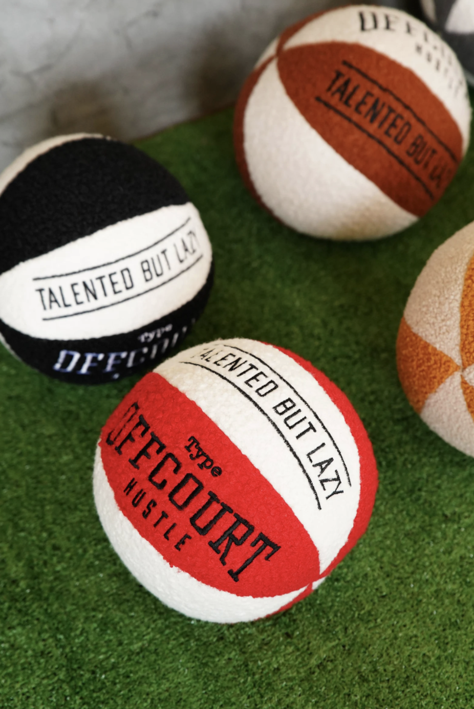 Cojín con Forma de Balón de Baloncesto — vista 4